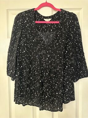 Terra & Sky Black and White Speckled Peasant Blouse